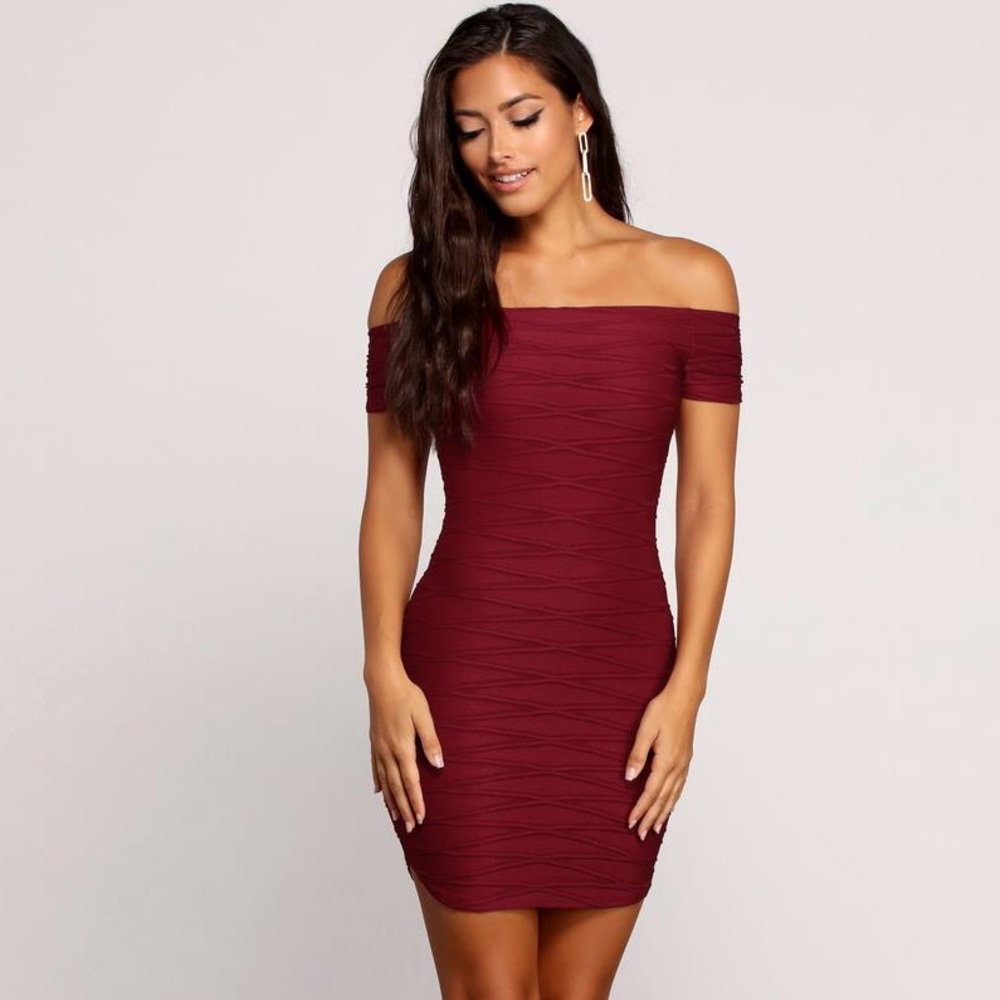 WINDSOR OFF THE CHARTS MINI DRESS